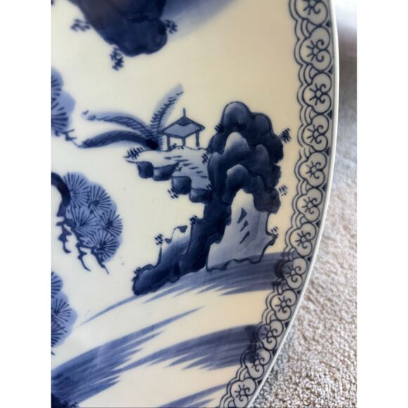 Antique Arita Porcelain Hand-Painted 16” Plate chinoserie - Picture 5 of 6